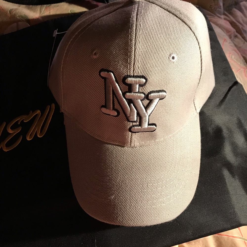 Light Grey NY Logo Hat